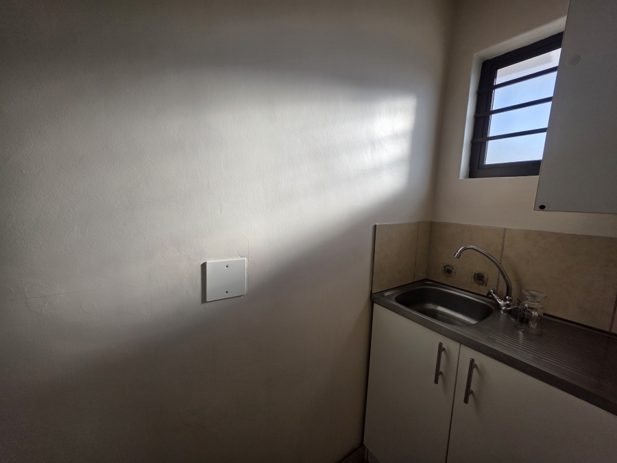 Commercial Property for Sale in Nahoon Eastern Cape